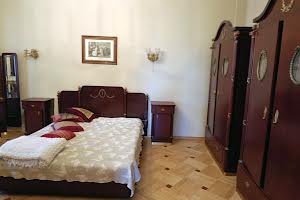 квартира за адресою Кирила і Мефодія вул., 17