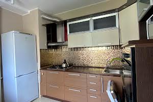 квартира за адресою Квартальна вул., 3