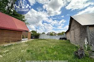 ділянка за адресою садова