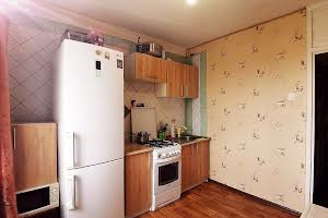 квартира за адресою Олександра Кукурби вул. (Космонавта Комарова), 3