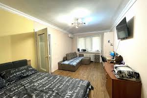 квартира за адресою Героїв України просп. (Героїв Сталінграду), 10