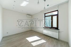 дом по адресу Смородиновая ул., 185