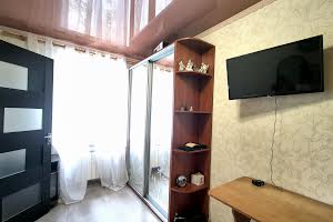 квартира за адресою Демократична вул., 64