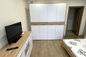 квартира за адресою Потелицька вул., 4