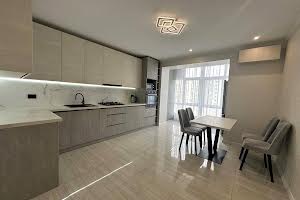 квартира за адресою Височана вул., 18