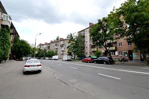 коммерческая по адресу Киев, Белорусская ул., 15-А