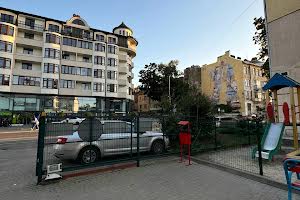 комерційна за адресою Богдана Хмельницького вул., 109а