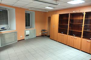 комерційна за адресою Заліська вул., 5
