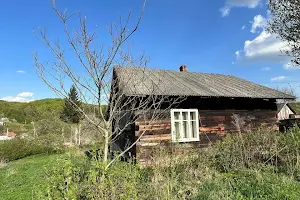 дом по адресу Центральна