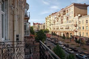коммерческая по адресу Большая Васильковская ул. (Красноармейская), 38
