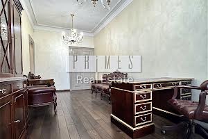 коммерческая по адресу Шота Руставели ул., 15-Б