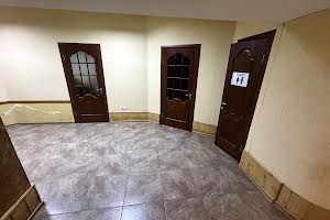 комерційна за адресою Соборності вул. (Жовтнева), 61А