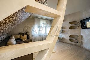 дом по адресу с. Вишенки, Центральна, 3