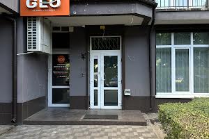 комерційна за адресою Кіївська, 247