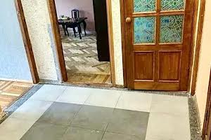 квартира по адресу Светлая ул., 27