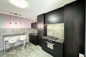 квартира за адресою Стрілецька вул., 98