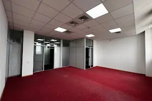 комерційна за адресою Героїв Космосу вул., 4