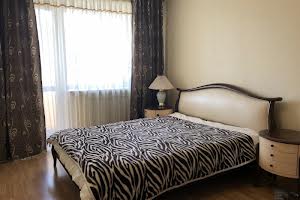 квартира за адресою Паторжинского, 3