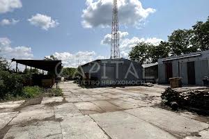 коммерческая по адресу Центральна, 1