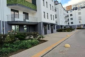 квартира за адресою Академіка Сахарова вул., 11