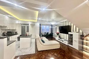 квартира за адресою Героїв Крут вул., 3