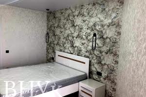 квартира за адресою Білогірська вул., 13