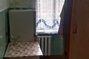 квартира за адресою Тролейбусна вул., 4