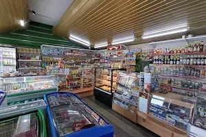 комерційна за адресою Рівне, вул. Набережна, 14