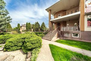 будинок за адресою Берегова вул., 3