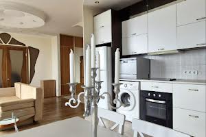 квартира за адресою Бригадна вул., 11