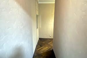 квартира за адресою Братів Дужих вул. (Володимира Комарова), 22