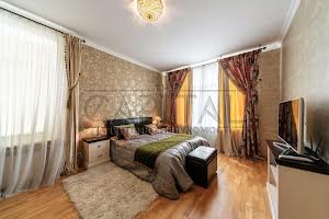 будинок за адресою Світанкова вул., 38