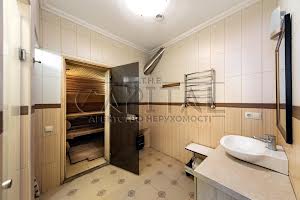 будинок за адресою Лугова
