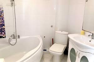 квартира за адресою пр.Героев Украины, 13