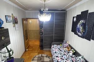 квартира за адресою Бучми вул. (Командарма Уборевича), 46б