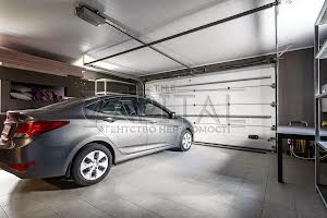 дом по адресу Авіаторів