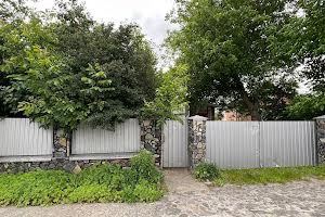 будинок за адресою Лялі Ратушної