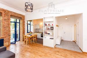 квартира за адресою Кропивницького вул., 6