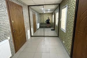 квартира за адресою Львів, Богдана Хмельницького вул., 203