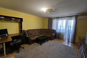 квартира по адресу Космонавтов ул., 104а