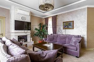 будинок за адресою Центральна вул.