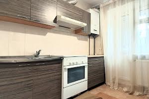 квартира за адресою Тролейбусна вул., 5