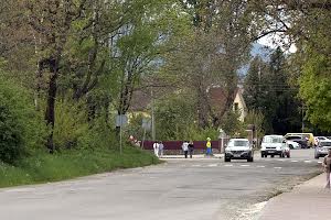комерційна за адресою Стрільців, 72