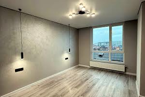 квартира за адресою Флотська вул., 10б