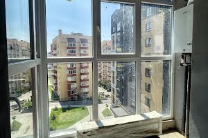 квартира за адресою Панаса Мирного вул., 20