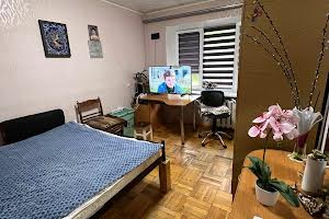 квартира по адресу Полякова ул., 13