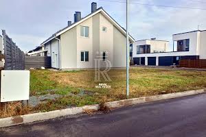 дом по адресу с. Новые петровцы, Михновського, 1