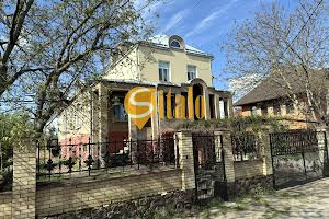 будинок за адресою Франка Івана