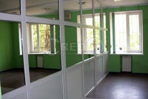 комерційна за адресою Університетський просп. (Гагаріна), 3