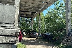 коммерческая по адресу Любомирська ул., 4а